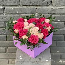 Цветочная композиция из Розы в коробке в Каратузском