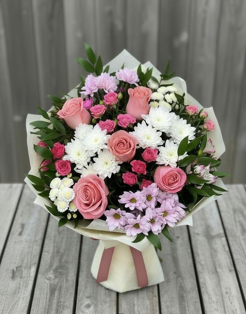 Букет цветов из: Альстромерии, Гвоздики, Розы и Хризантемы в Каратузском