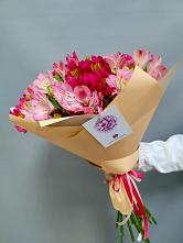Букет цветов из:  Альстромерии в Каратузском