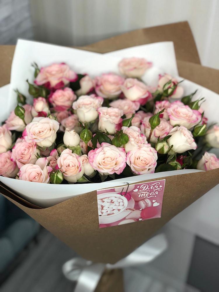 Букет цветов из: Розы в Каратузском