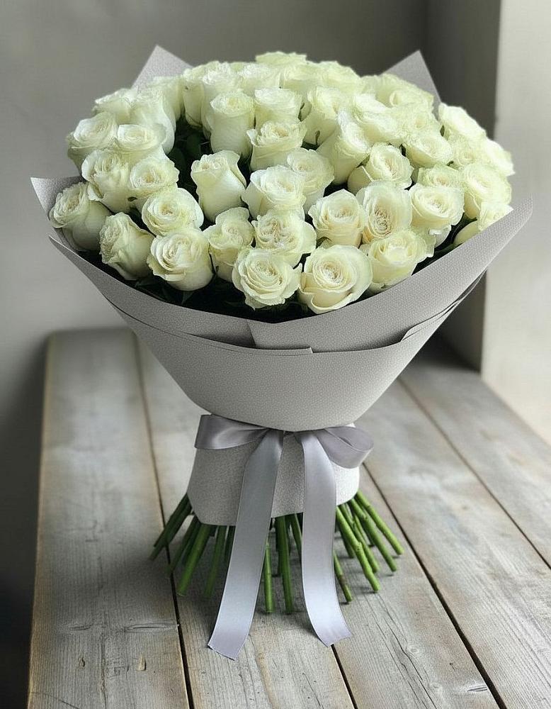 Букет 35 Белых роз в Каратузском