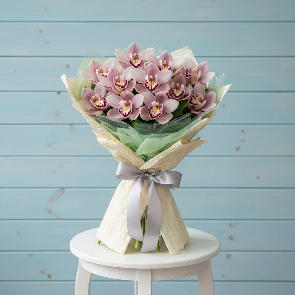 Букет цветов из: Орхидеи и Розы в Каратузском