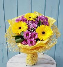 Букет цветов из:  Хризантемы и Герберы в Каратузском