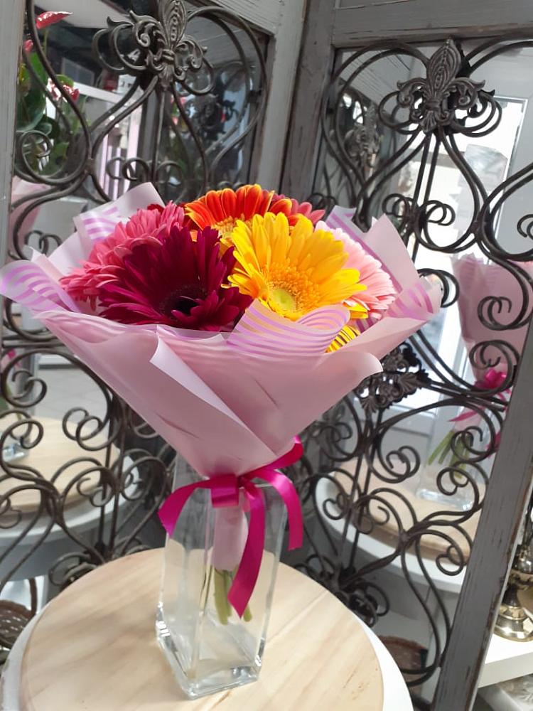 Букет цветов из: Герберы в Каратузском