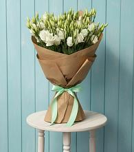 Букет цветов из:  Лизиантусы #REPLACE_PRED# Каратузском