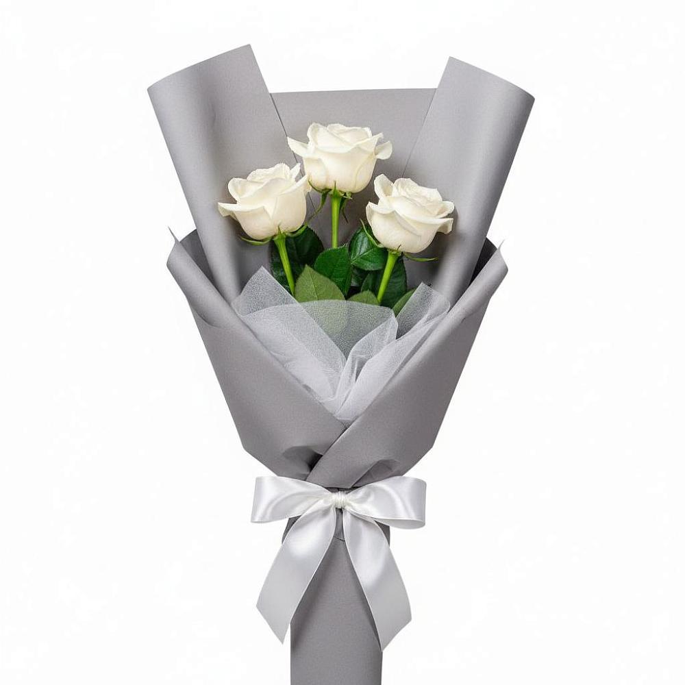 Букет 3 белые розы в Каратузском