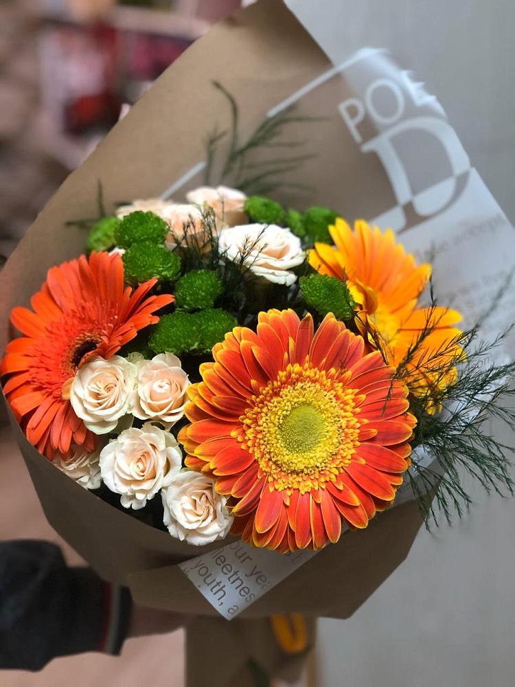 Букет цветов из: Герберы, Хризантемы и Розы в Каратузском